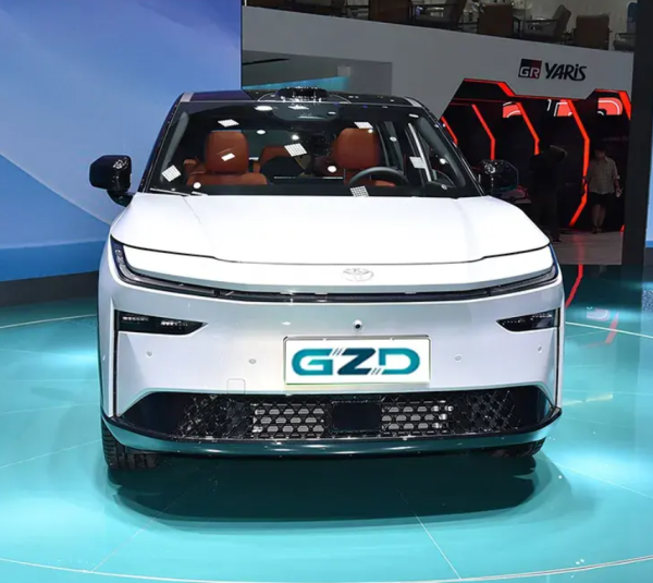 2025 Toy ota BZ3X Brand New Hybrid SUV EV - Image 3